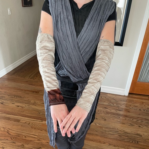 Disney Star Wars Rey Grey Jumpsuit Halloween Costume Adult women’s large - Picture 4 of 5